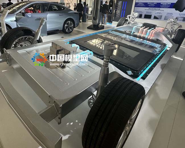 高性能電動平臺模型