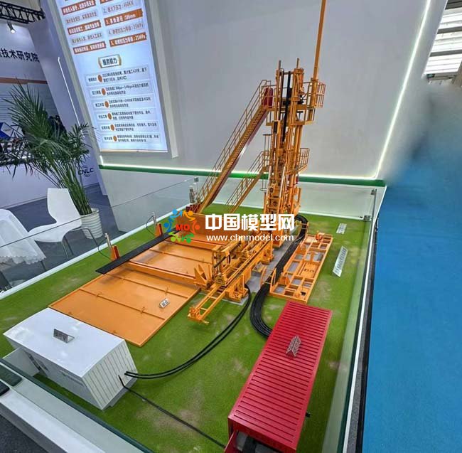 注水井自動化帶壓作業裝置沙盤模型