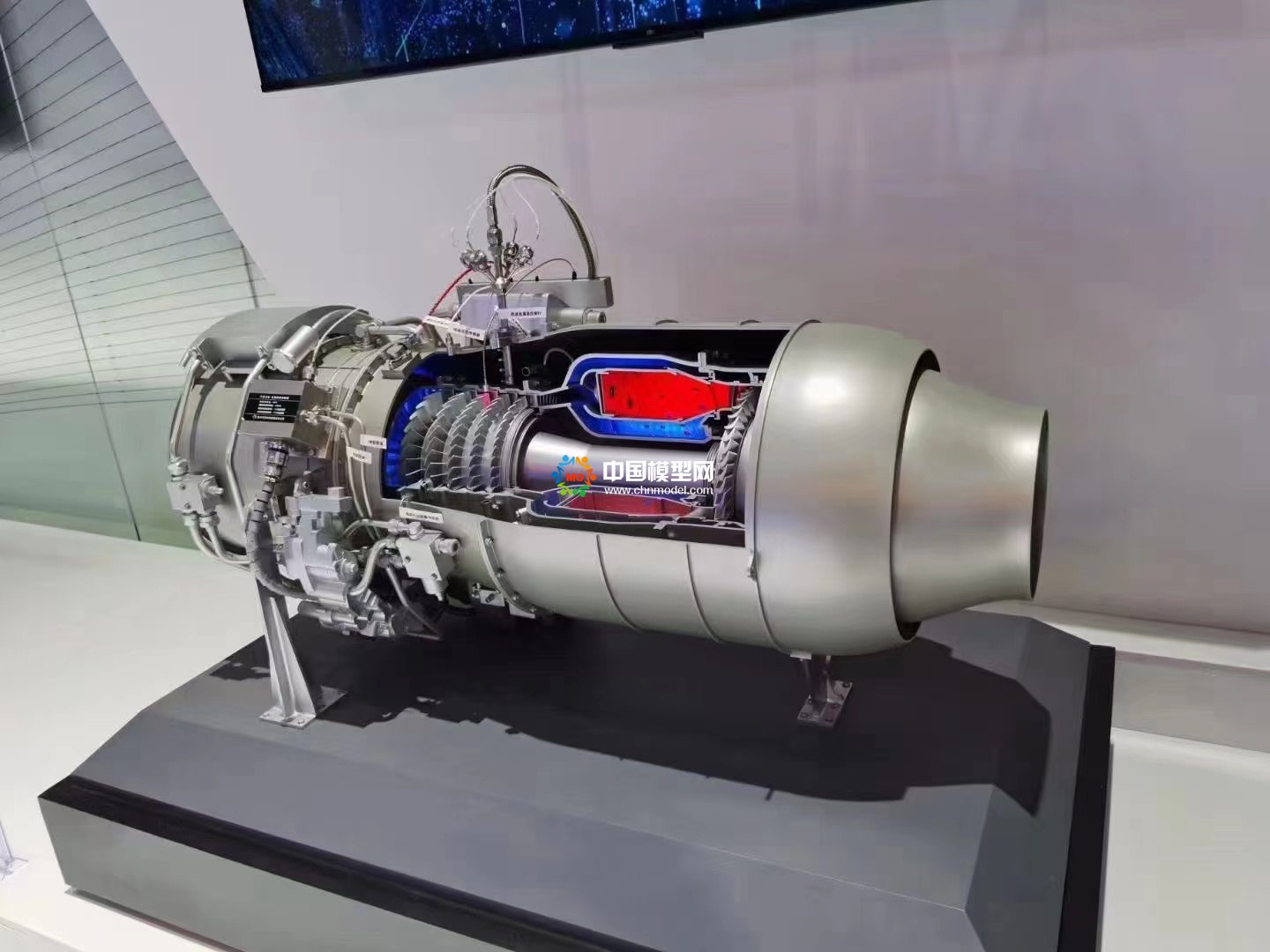航空發(fā)動機設備模型設計制作