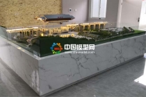 ?？嫡旧潮P模型